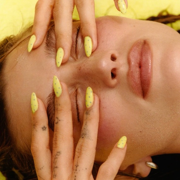 Rhode Peptide Lip Tint- Lemontini 🍋✨ + Tattoo Sheet - Picture 10 of 15